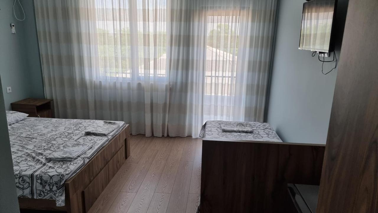 French Hotel Kobuleti Esterno foto